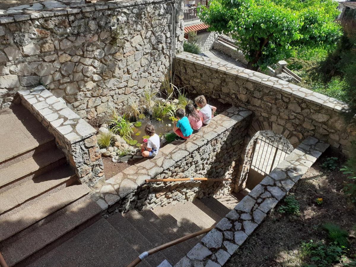 Agoriani Art - 4 Seasons' Natural Living Holiday home *
