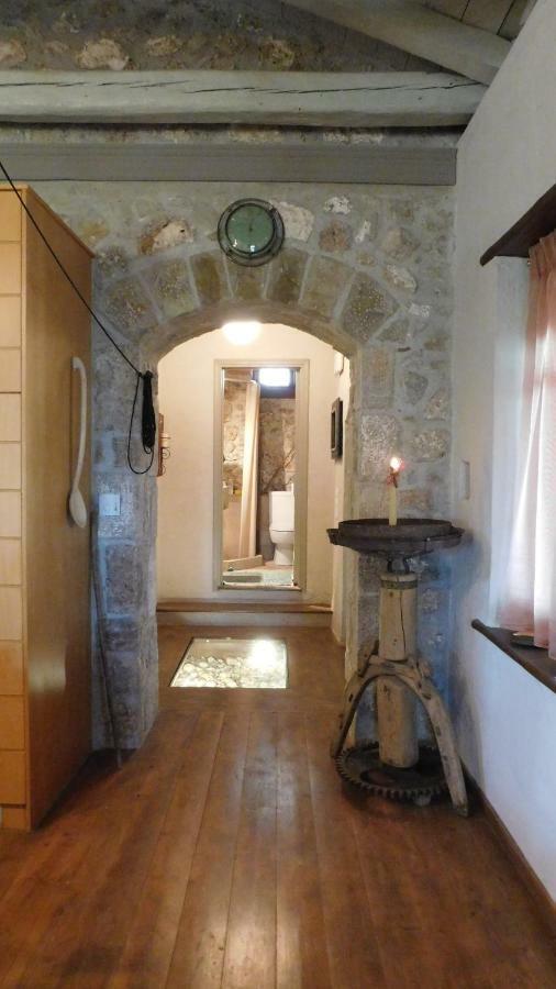 Agoriani Art - 4 Seasons' Natural Living *